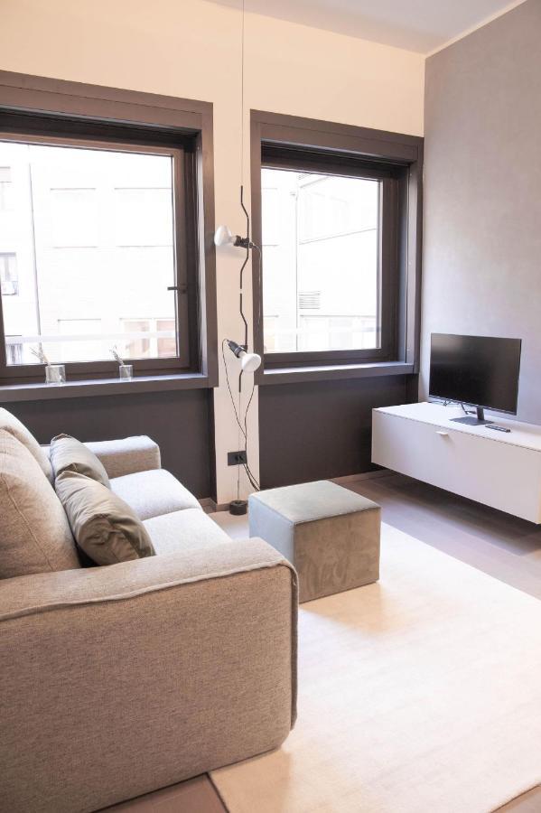 Exclusive Retreat Few Steps From Duomo - Apt 1 ميلان المظهر الخارجي الصورة